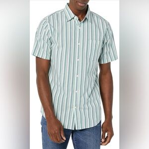 Men's Striped Short Sleeve Shirt